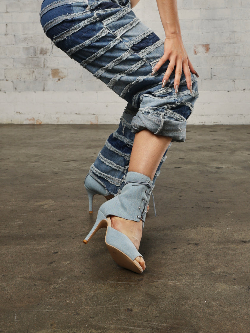 Reveal Me - Denim Light Blue